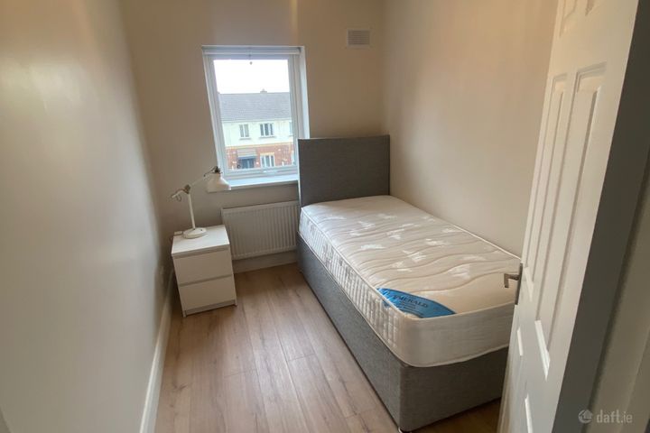 Monastery Gate Avenue,Dublin 22, Clondalkin, Dublin 22