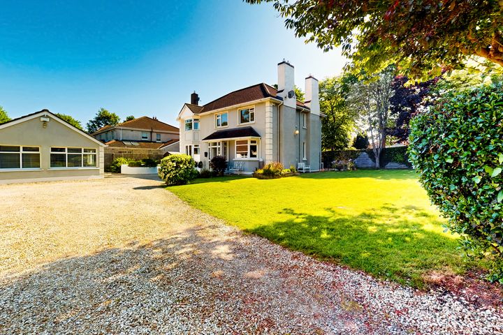 Ashgrove, Old Navan Road, Castleknock, Dublin 15, D15A2YW