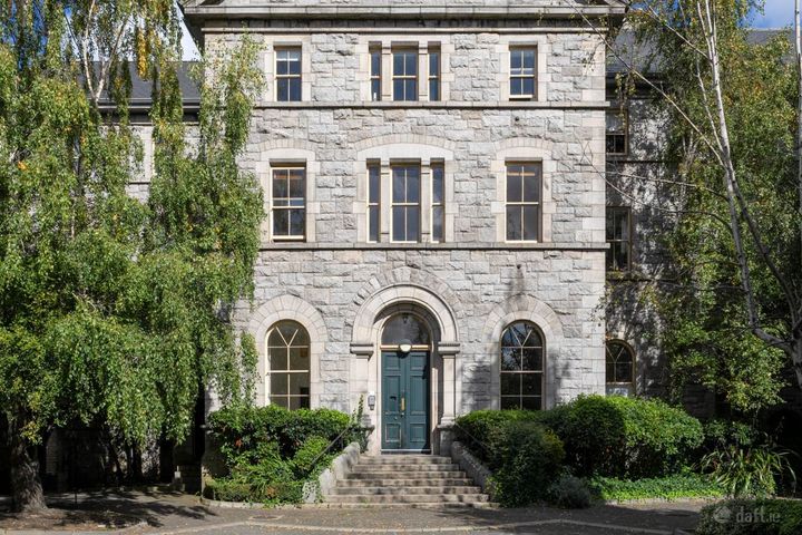 Apartment 104, Chapelgate, Saint Alphonsus` Road Upper, Drumcondra, Dublin 9, Co. Dublin, D09KW95