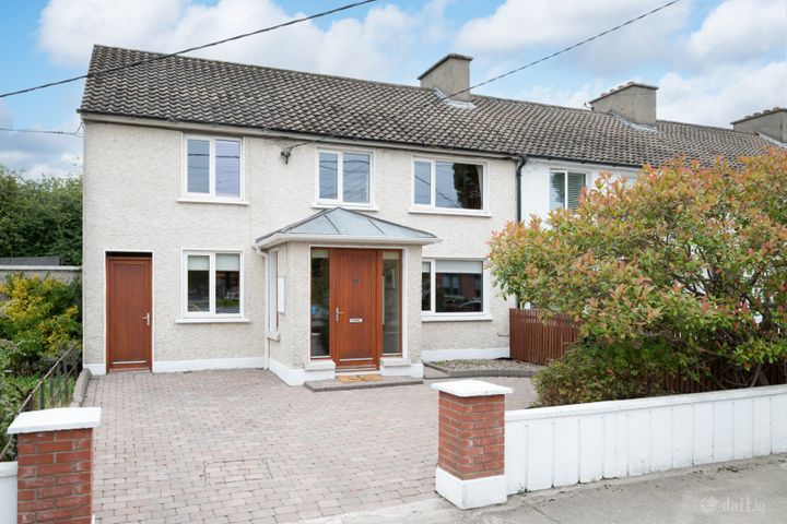 16 Ballyhoy Avenue, Raheny, Dublin 5, D05F440