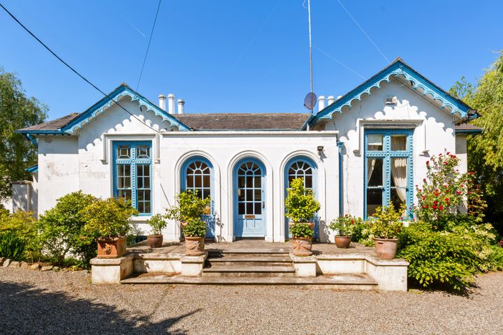 Rosney House, Albert Road, Glenageary, Dublin