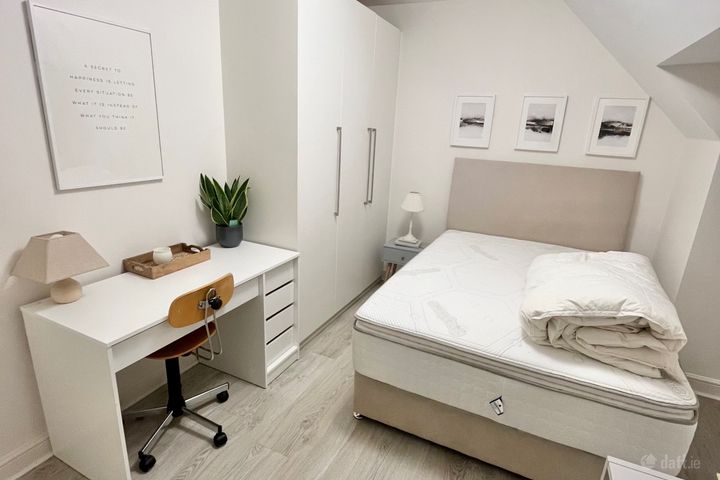 Newcastle, Co. Dublin, Baldonnell, Dublin 22