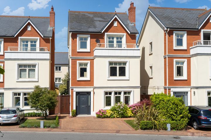 4 College Sq, Terenure, Dublin 6w, Dublin