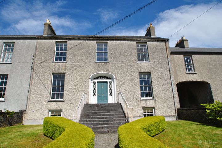 4 John's Mall, Birr, Co. Offaly, R42V045