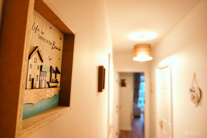 Jetland shipping center,  An Cluain, Clonmacken, Limerick City Centre