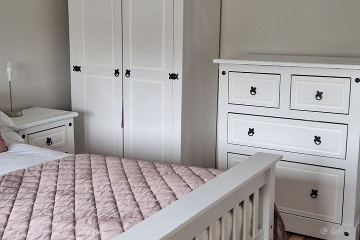 Ashfield , Ballymount, Dublin 24