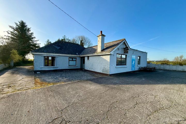 The Blue Ku-Ku, Kiltivna, Dunmore, Curragh West, Co. Galway