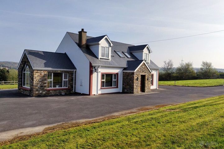 Sheegys, Ballyshannon, Ballyshannon, Co. Donegal, F94F208