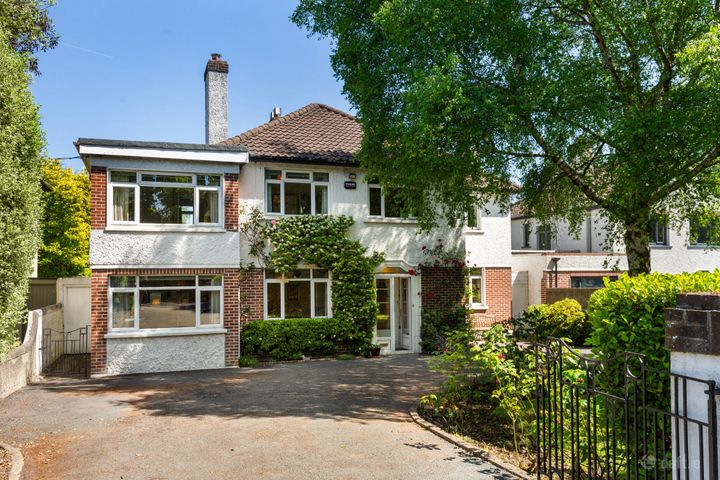 Tulfarris, Bray Rd, Foxrock Dublin 18, Dublin 18, Dublin