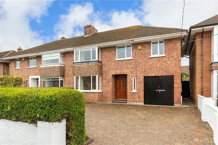 2 Booterstown Park, Blackrock, Dublin, Dublin