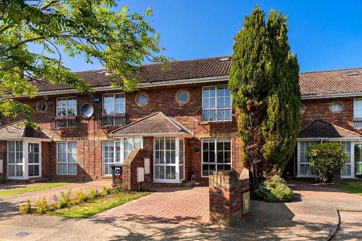 18 Esker Lodge, Lucan, Co. Dublin, K78H268