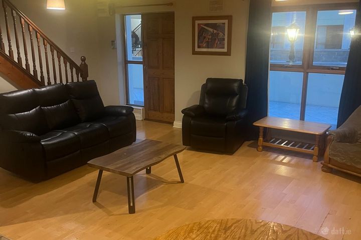 Apartment 9, Stone Court Centre, The Square, Rosco, Churchsreet, Co. Roscommon