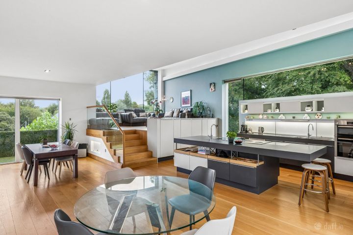 Carrick, Dodder Park Road, Rathfarnham, Dublin 14, D14FH22