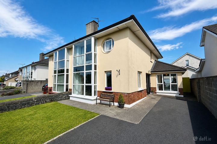 177 Palace Fields, Tuam, Co. Galway, H54FN83