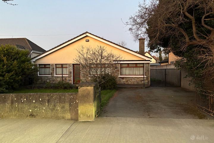 Rosturk, Main Street, Commons Little, Newcastle, Co. Dublin, D22P036