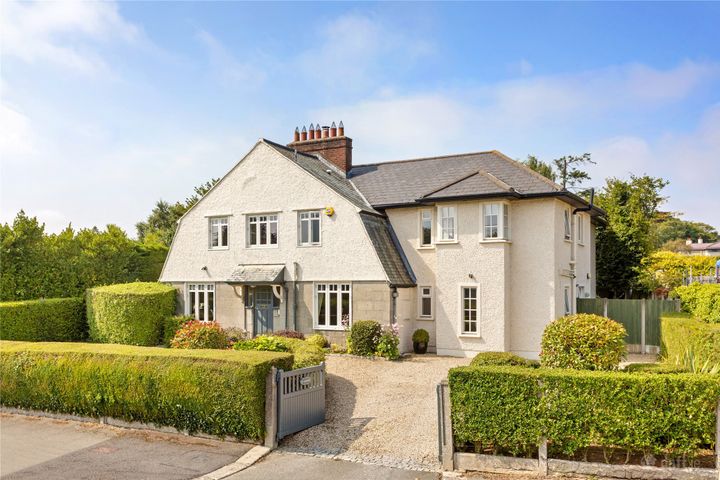 St Andrews, Gordon Avenue, Foxrock, Dublin 18, D18K7V7
