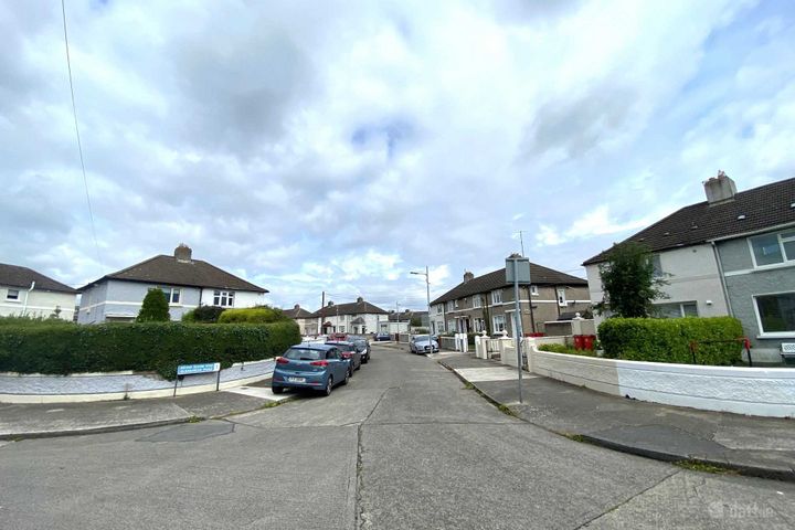 Glenshesk Road, Whitehall, Dublin 9