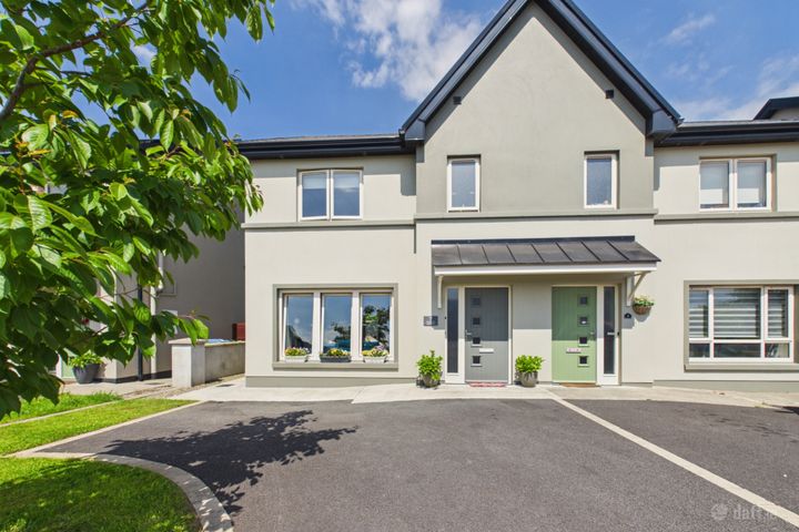 7 Radharc An Chnoic, Tulla, Co. Clare, V95N2TR