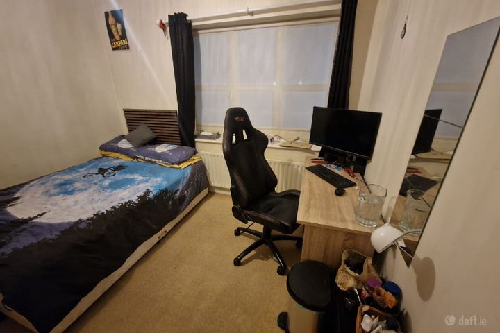 8 Boroimhe Ash, Swords, Cloghran, Co. Dublin