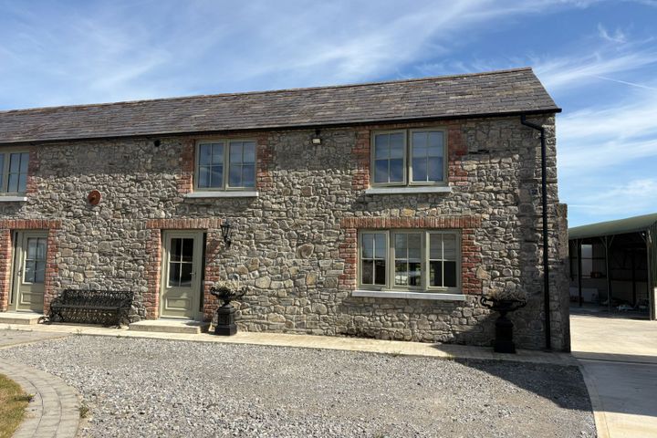 Coach House 1, Priestown House, Priestown, Clonee, Co. Meath