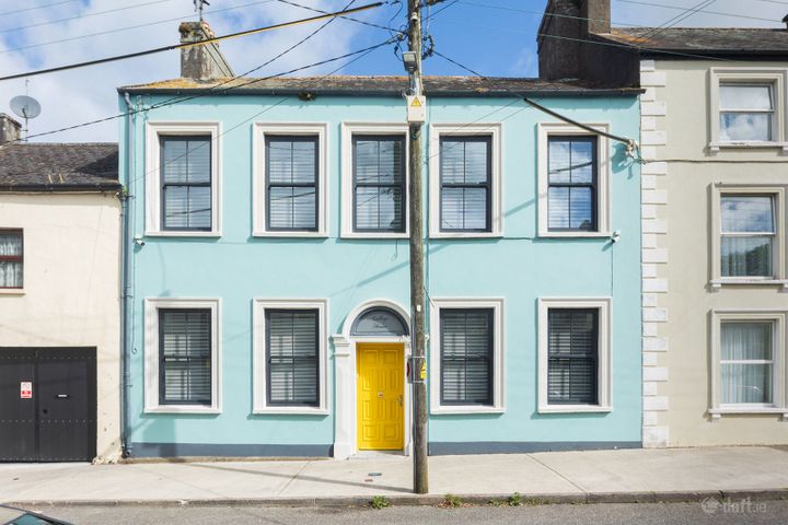 College House, Rock Street, Cloyne, Midleton, Co. Cork, P25WA27