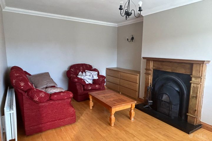 52 Rockvale, Rathbawn, Castlebar, Co. Mayo