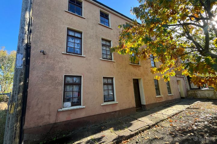 The Square, Milltown, Co. Kerry, V93X0A5