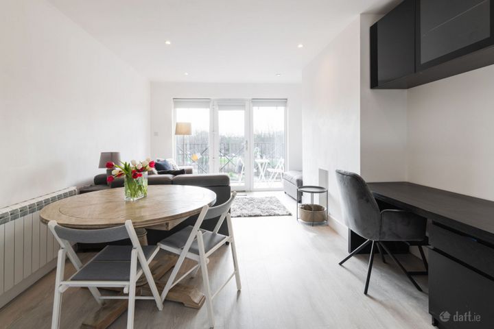 Apartment 21, Grand Canal View, Rialto, Dublin 8