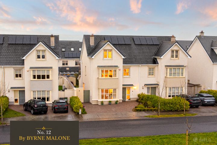 12 The Drive, Pipers Hill, Killashee Naas, Kildare