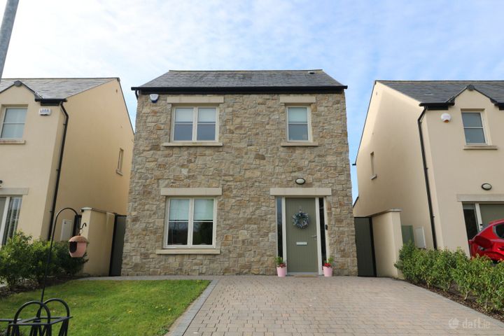 8 William's Grove, Ardclough, Straffan, Co. Kildare, W23H9W7