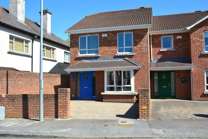 1 Longwood, Dublin Road, Drogheda, Co. Louth, A92E39N