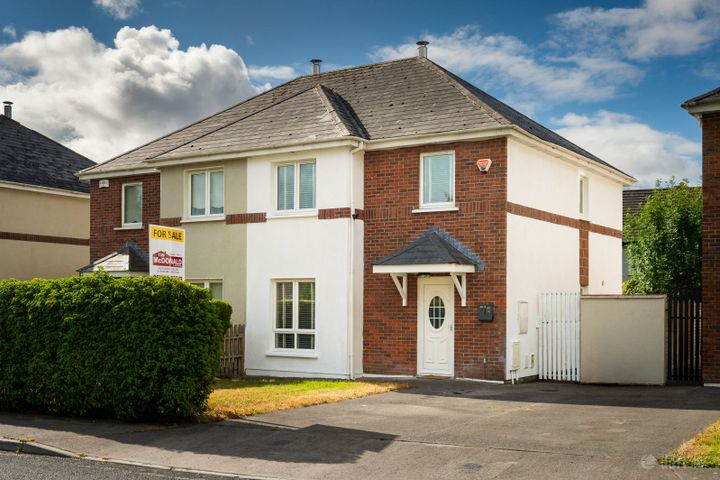 12 Canal Court, Whitefields, Portarlington, Co. Laois, R32R9X3