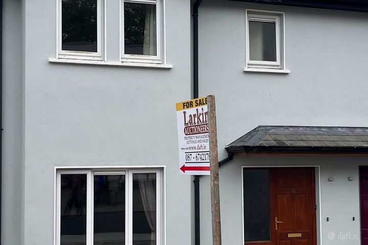 19 Baunoge, Loughrea, Co. Galway, H62P797