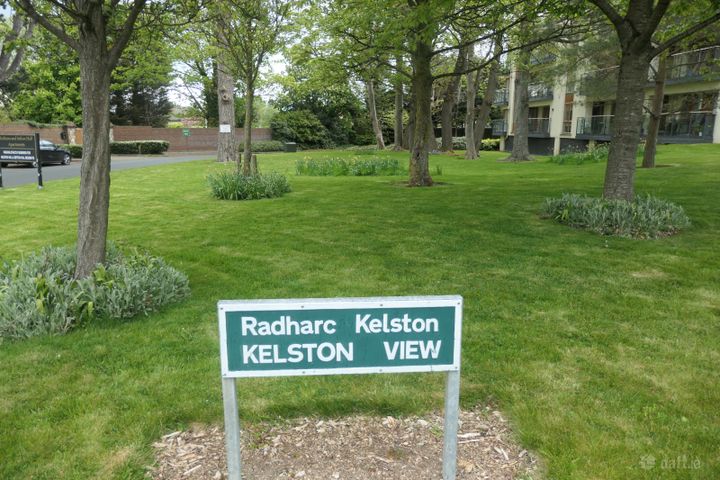 18 Sefton, Leopardstown Road, Foxrock, Co. Dublin