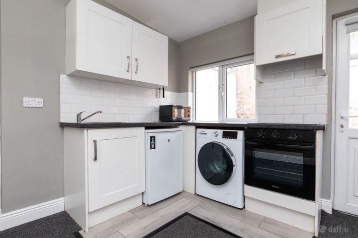 Flat 4, 112a North Strand Road, Ballybough, Dublin 3