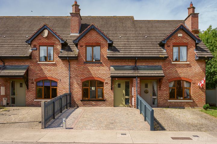 67 Bellingham Green, Main Street, Castlebellingham, Co. Louth, A91VY76