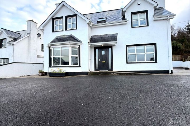 13 Hillview, Luddan, Buncrana, Lifford, Buncrana, Co. Donegal