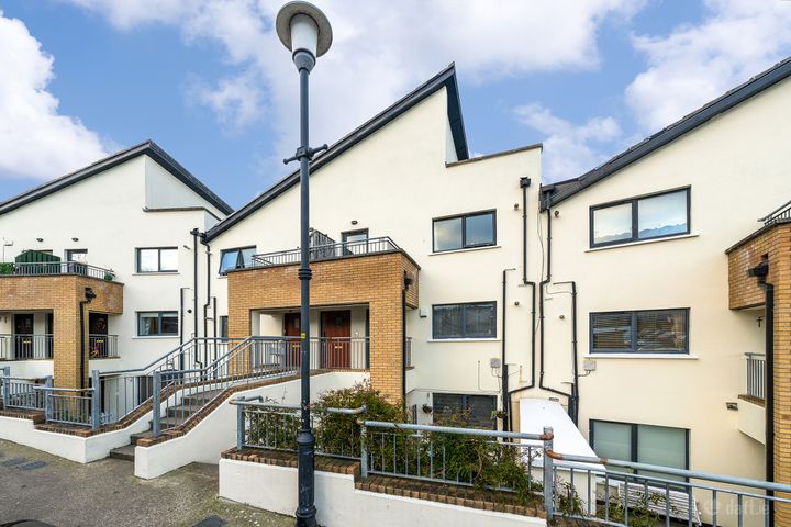 121 Kiltipper Gate, Dublin 24
