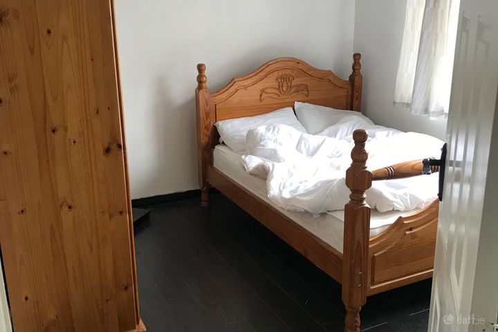 Bunting road walkinstown , Walkinstown, Dublin 12