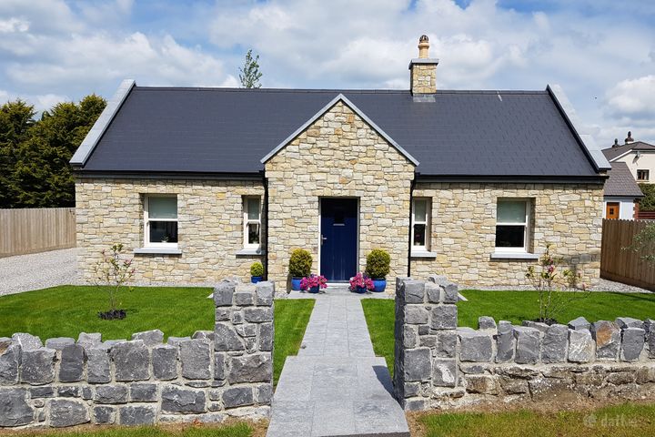 Mill Lodge, Mill Road, Durrow, Co. Laois, R32R1H1