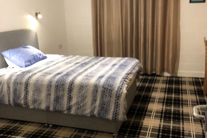 Apartment 120, Cratloe Wood Student Village, Old C, Caherdavin, Co. Limerick