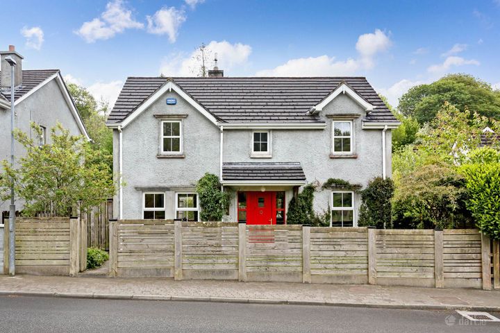 7 Millbank Glen, Dromahair, Co. Leitrim, F91V6V3