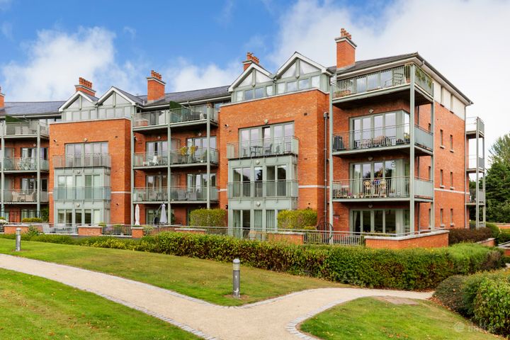 9 Maple Lodge, Farmleigh Woods, Castleknock, Dublin 15, Dublin