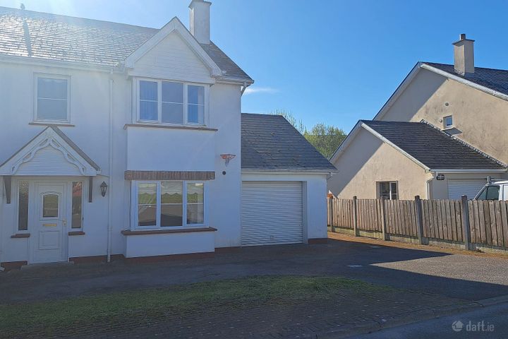 31 Clooneen Park, Manorhamilton, Co. Leitrim, F91C9V2