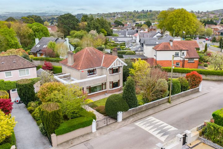 Rockgrove, Woodview, Douglas, Cork City, T12R8X4