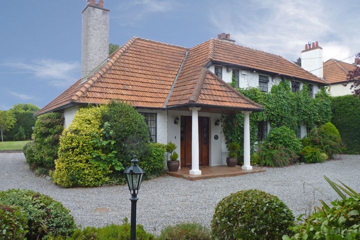 Beechwood, Gordon Ave, Foxrock Dublin 18, Dublin 18, Dublin