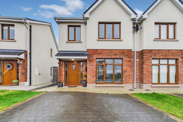 70 The Maples, Oakleigh Wood, Ennis, Co. Clare., V95DY2E