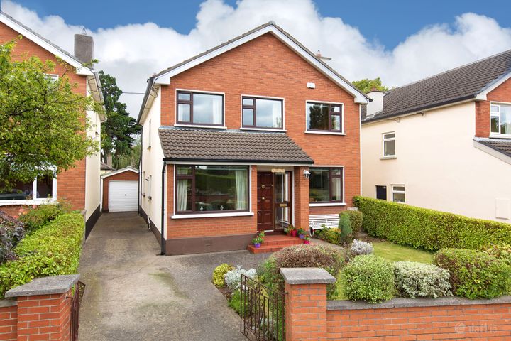 38 Carrickbrennan Lawn, Monkstown, Blackrock, Dublin
