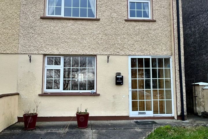 98 Riverdale Court, Castlebar, Castlebar, Co. Mayo, F23NV66