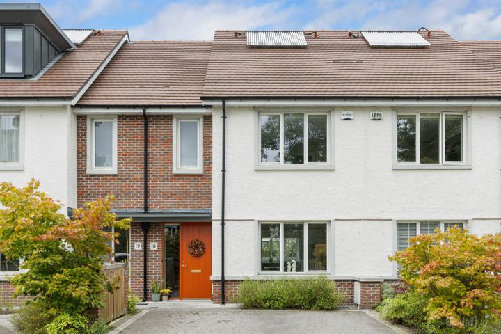 18 Brighton Wood, Dublin 18, Foxrock, Dublin 18, D18NYP9